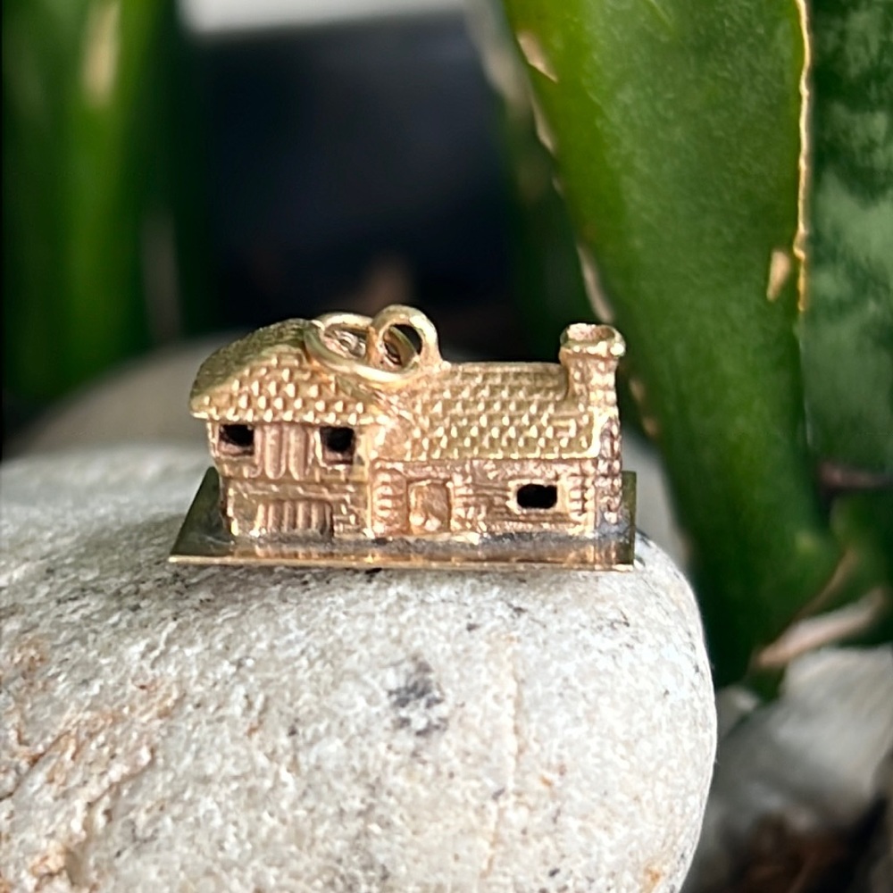 14 karat gold, charm for necklace or bracelet